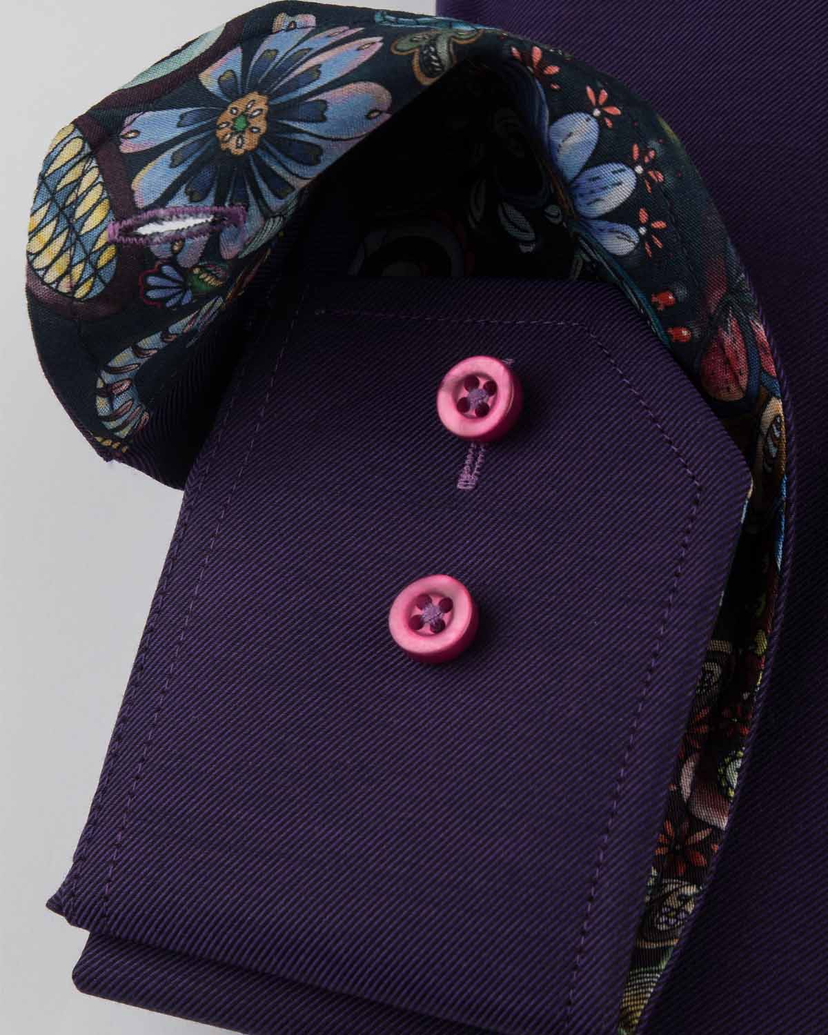 Mörklila wrinkle free-skjorta med kontrastdetaljer regular fit