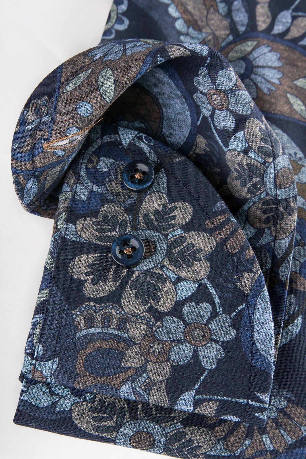 Blue paisley printed regular fit shirt