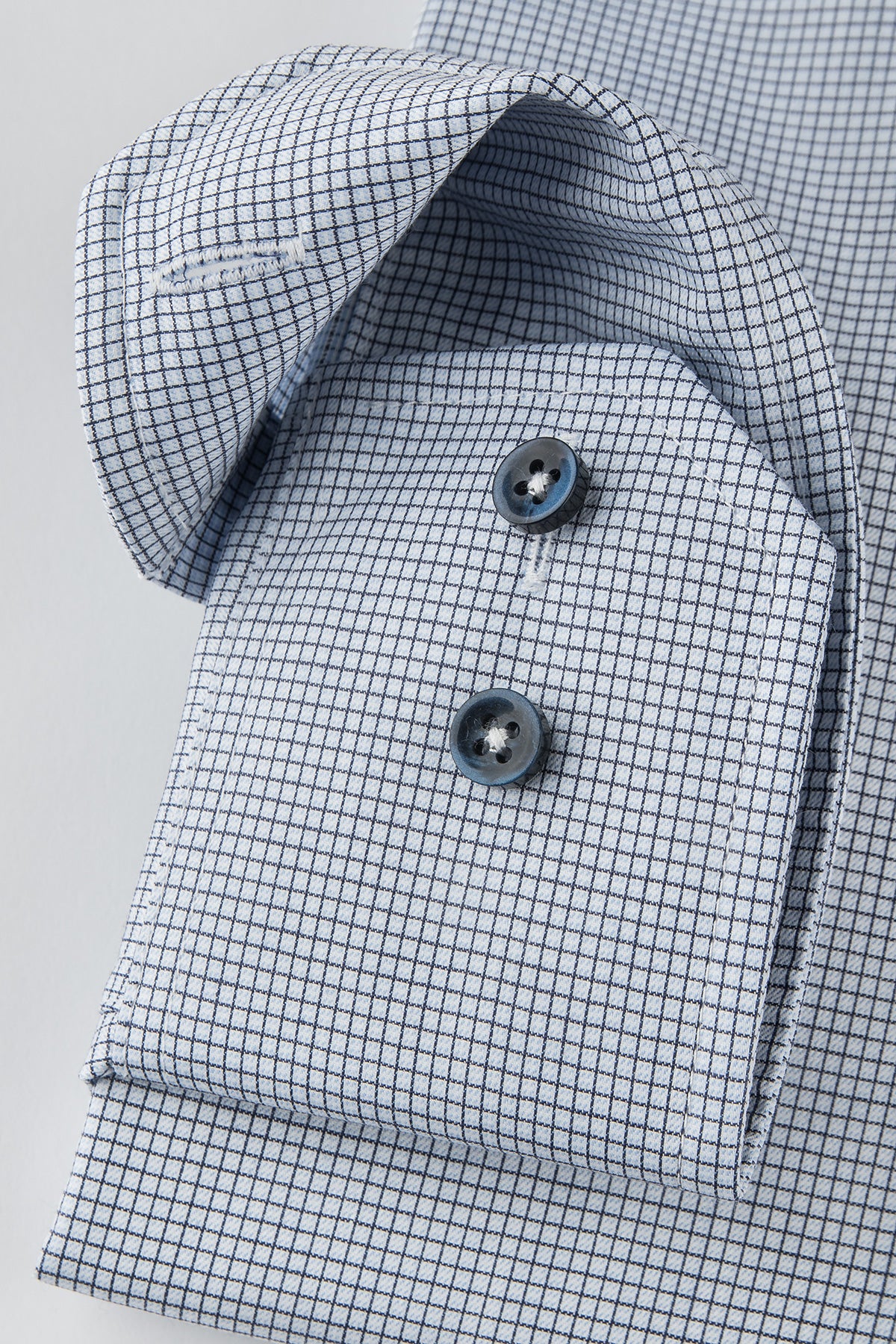 Blue checked regular fit extra long sleeves shirt