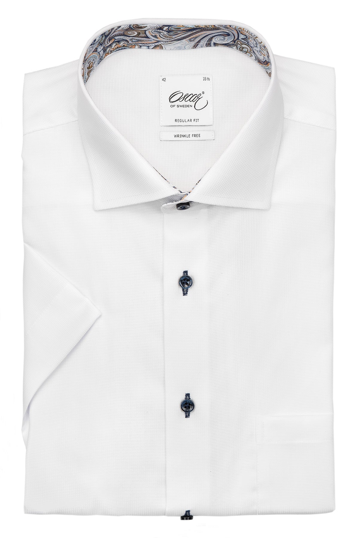 White short sleeve regular fit shirt with contrast details