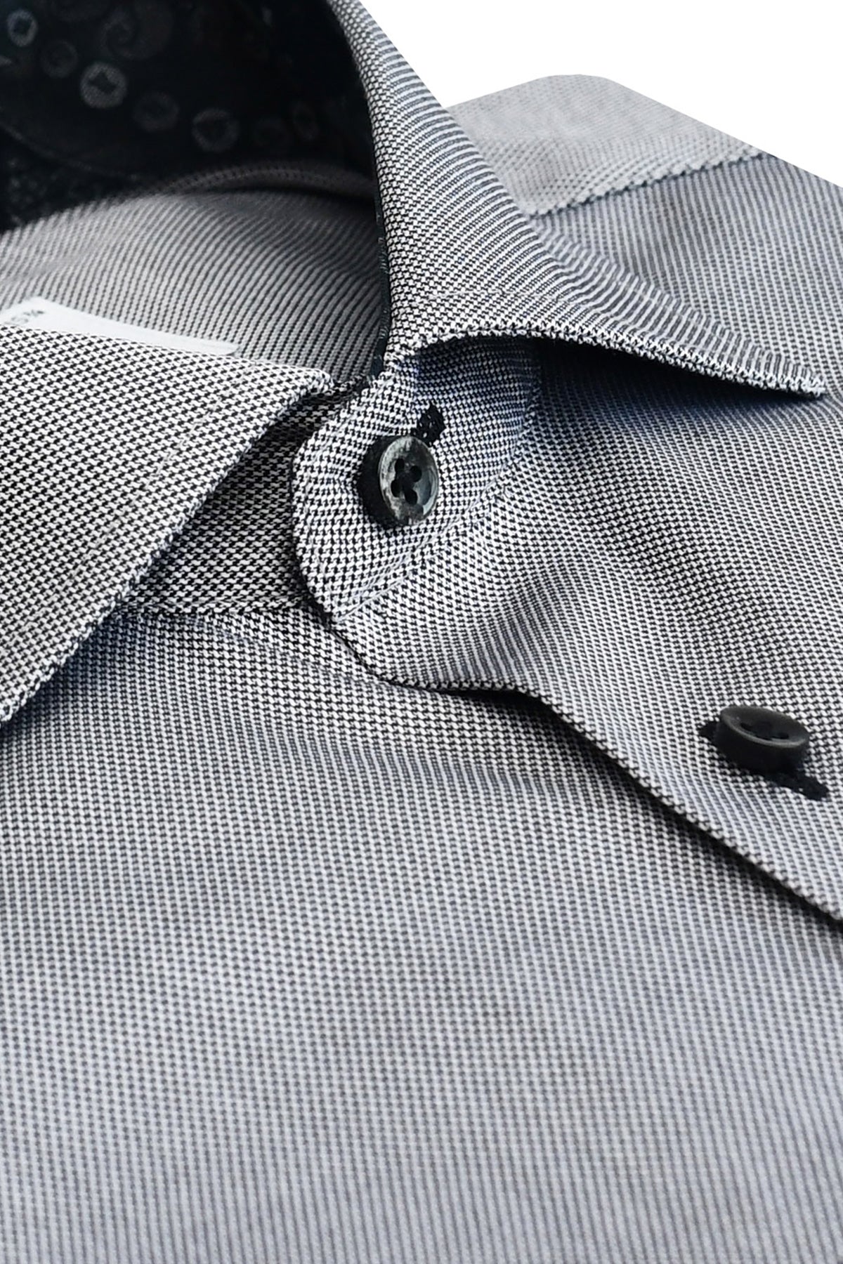 Grey slim fit shirt with contrast details
