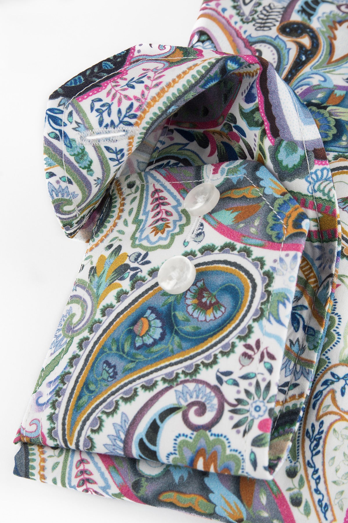 Slim fit paisley shirt