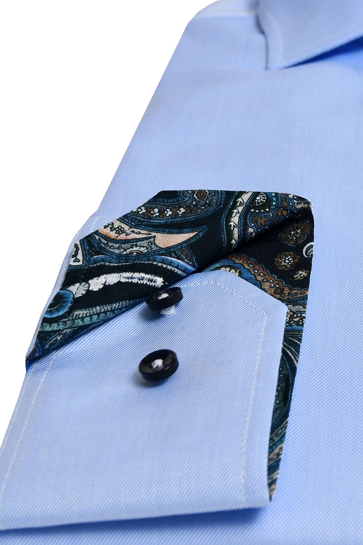 Light blue regular fit shirt with contrast details