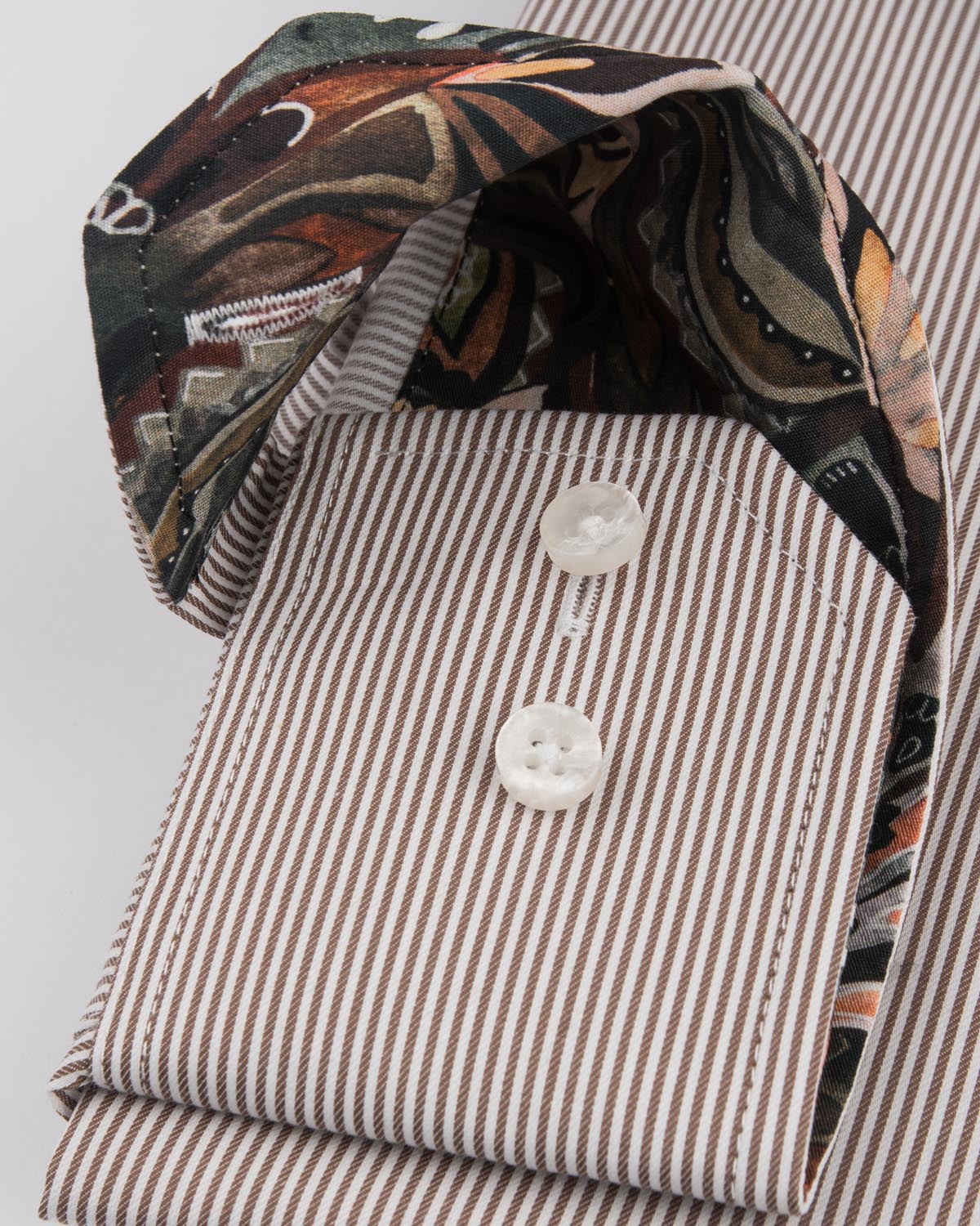 Brown striped shirt regular fit with contrast details & pocket