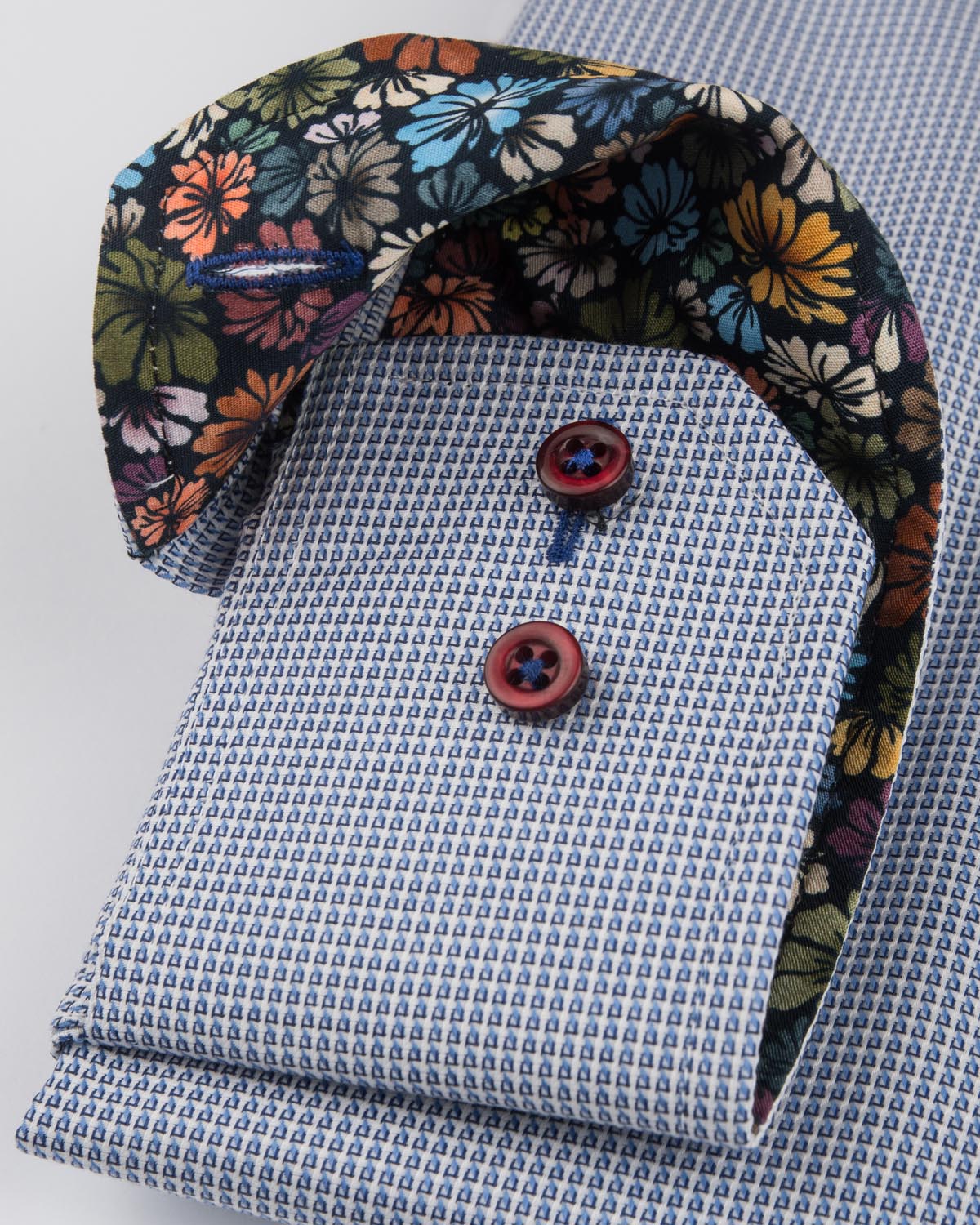 Blue shirt regular fit with contrast details