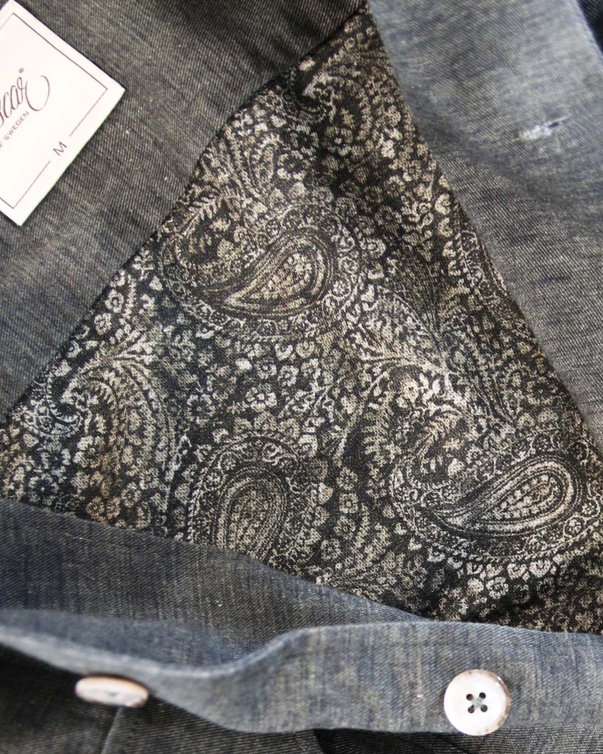 Mörkgrön overshirt i borstad bomullstwill med printad insida