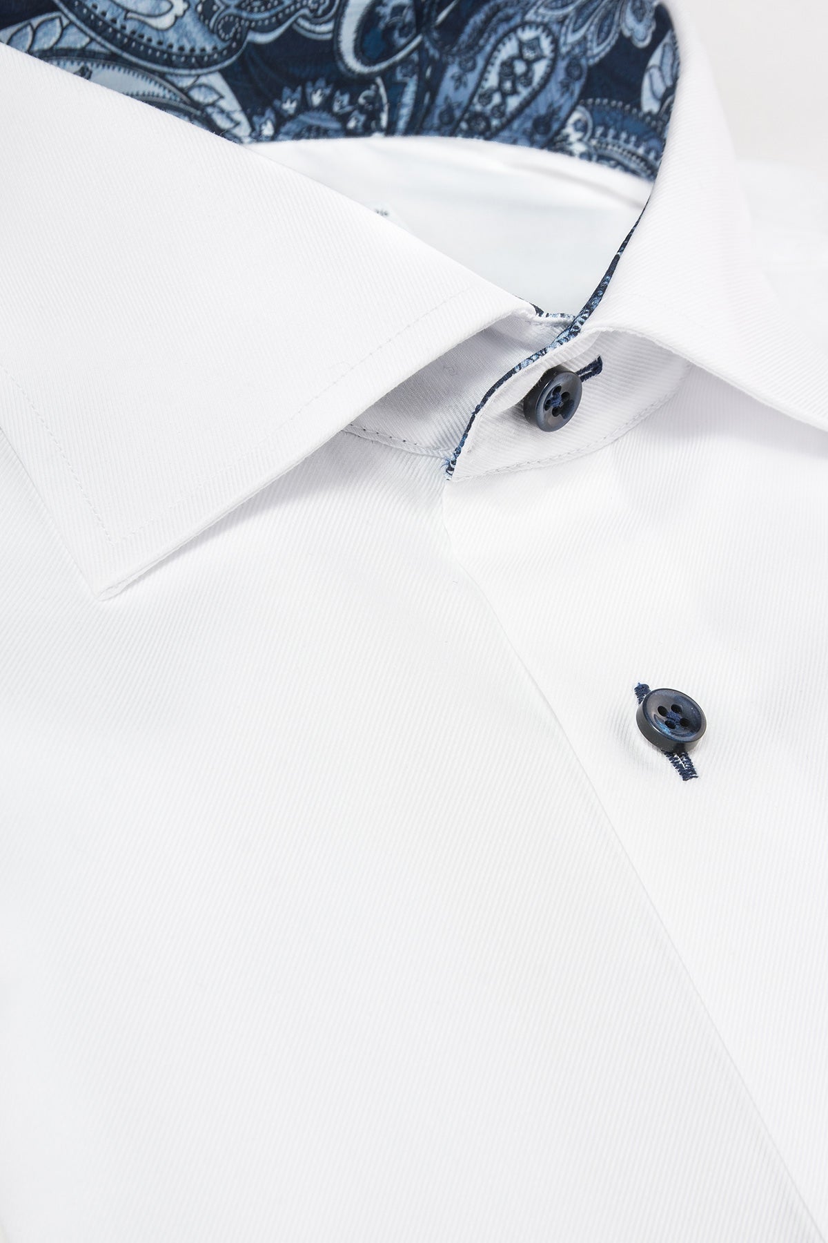 White slim fit shirt with contrast details