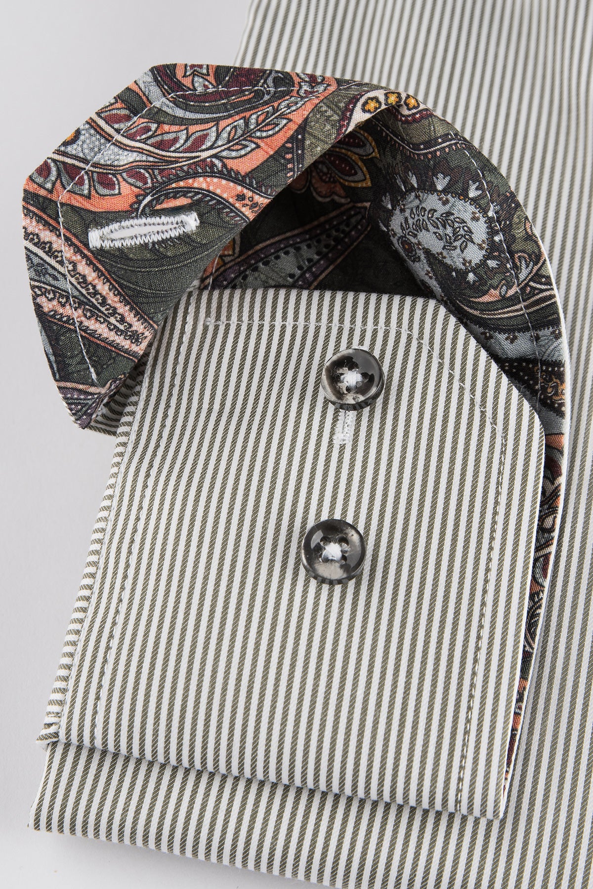 Green striped regular fit extra long sleeves shirt with contrast details