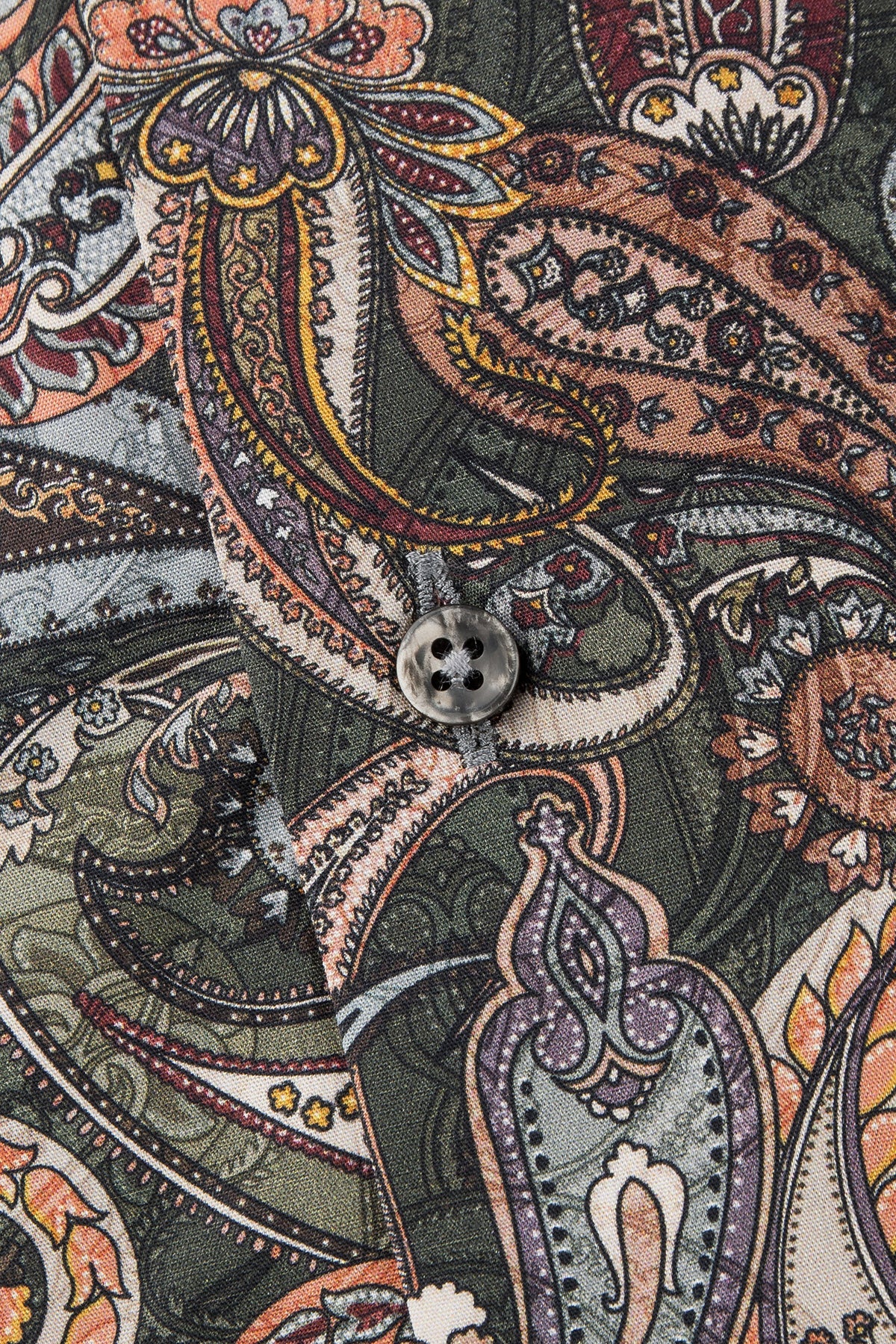 Green paisley printed regular fit shirt