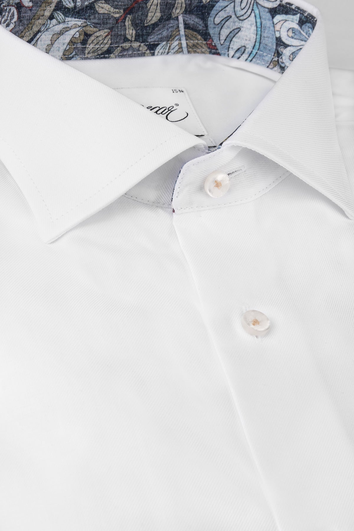 White regular fit shirt with contrast details