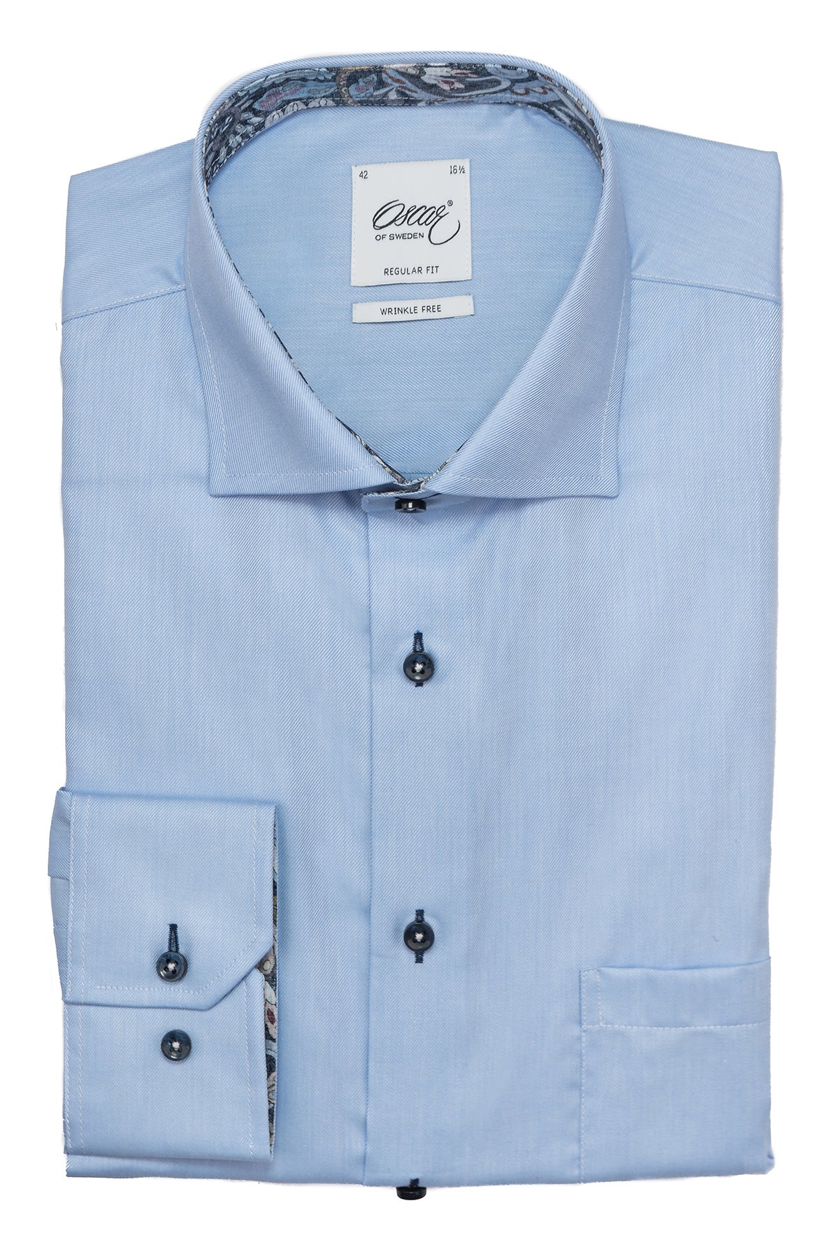 Light blue regular fit shirt with contrast details