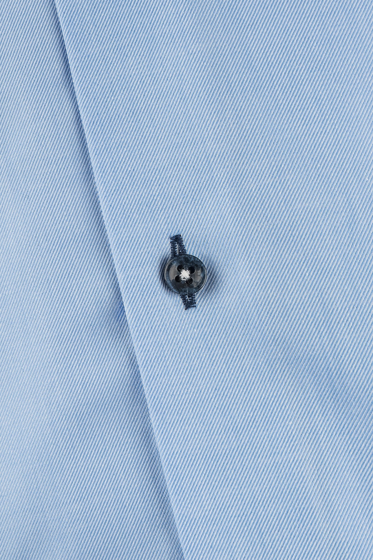 Light blue regular fit shirt with contrast details