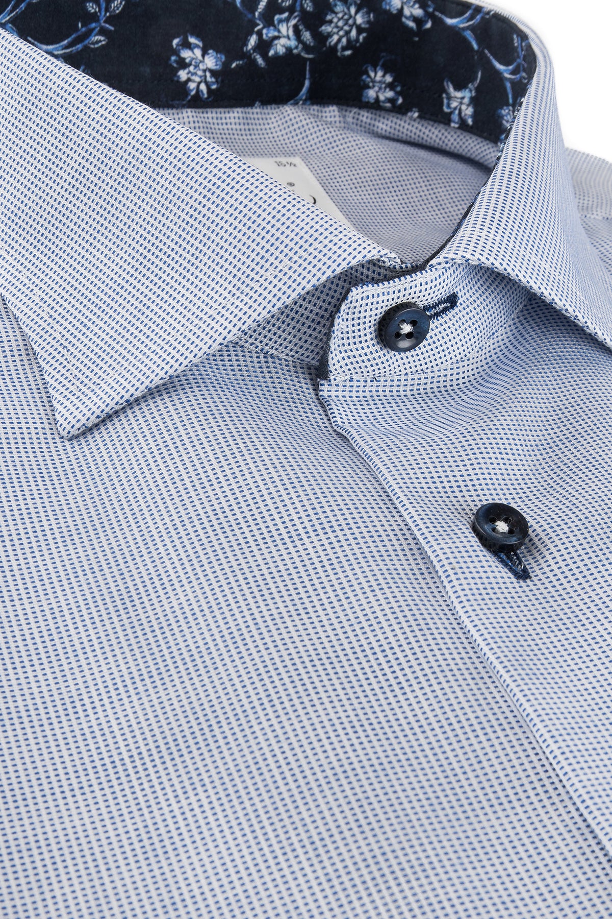 Light blue short sleeve regular fit shirt with contrast details