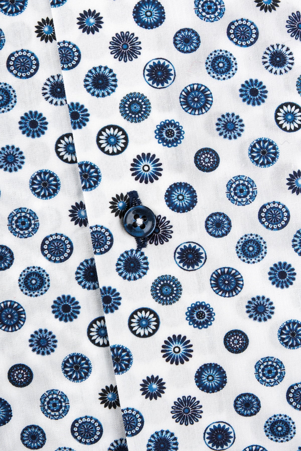 White printed slim fit shirt