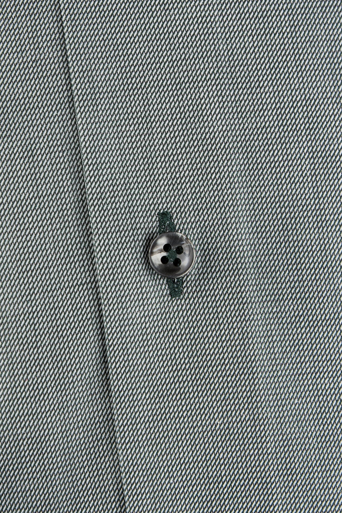 Green slim fit shirt with contrast details
