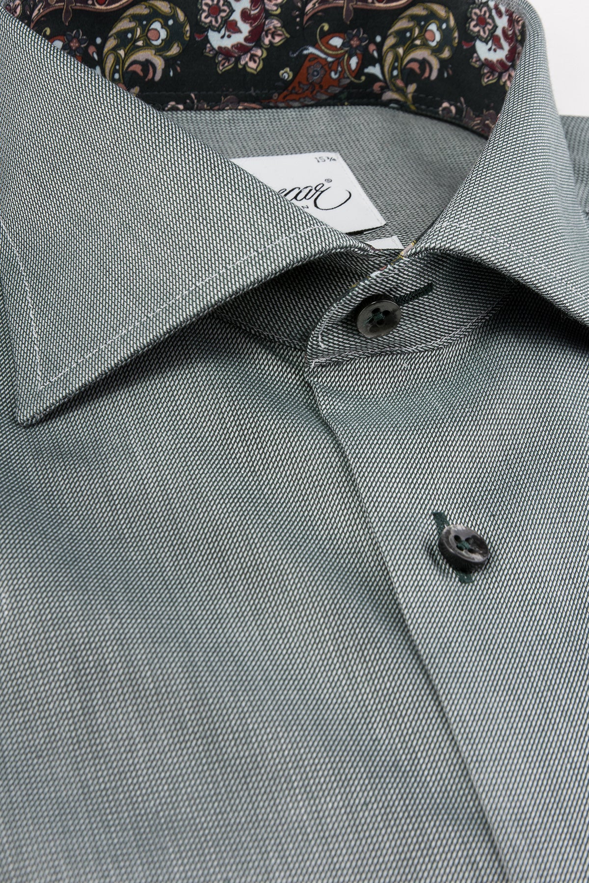 Green slim fit shirt with contrast details