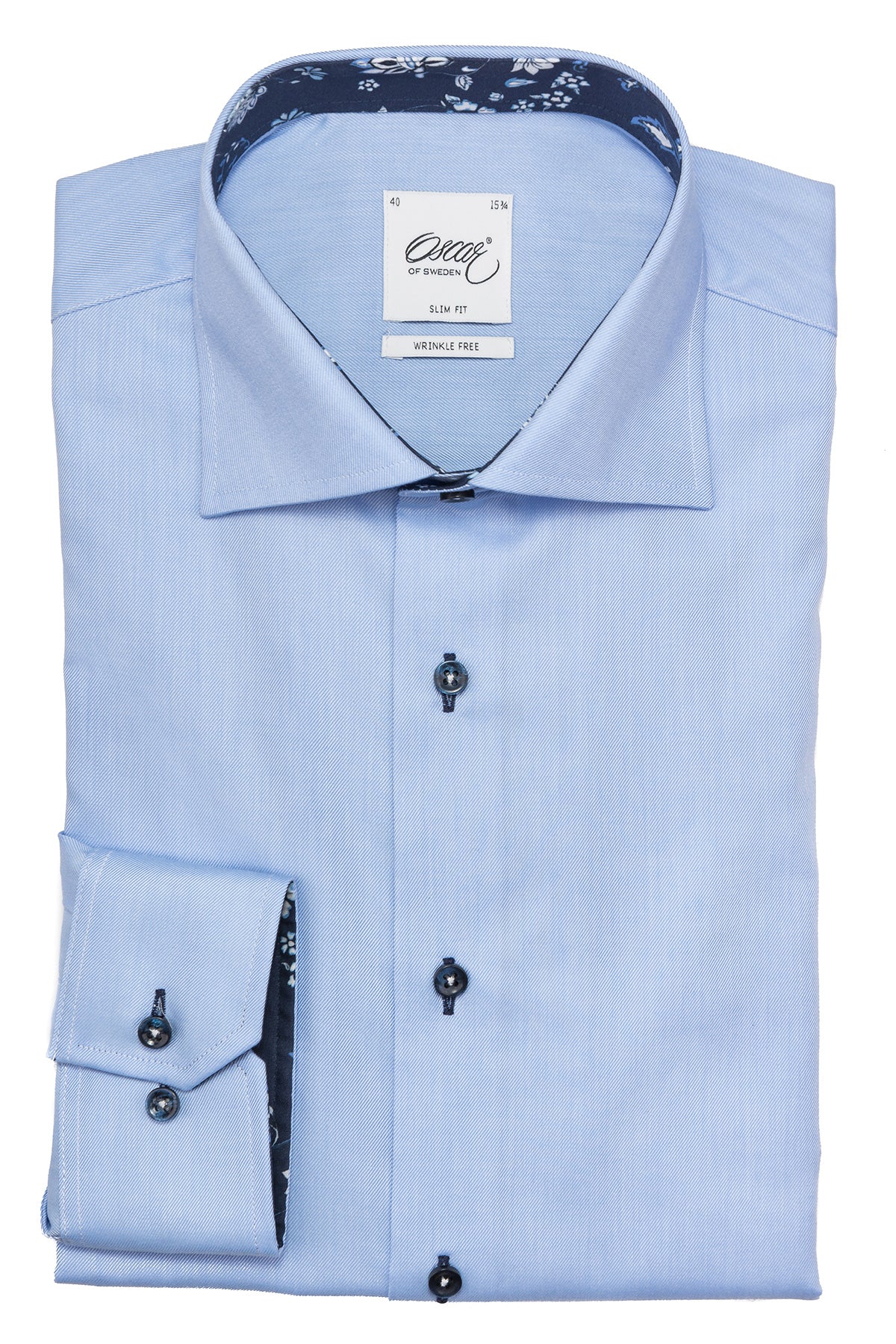 Light blue regular fit shirt with contrast details