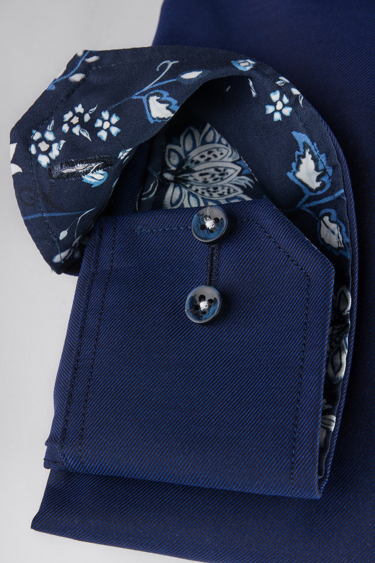 Navy blue slim fit shirt with contrast details