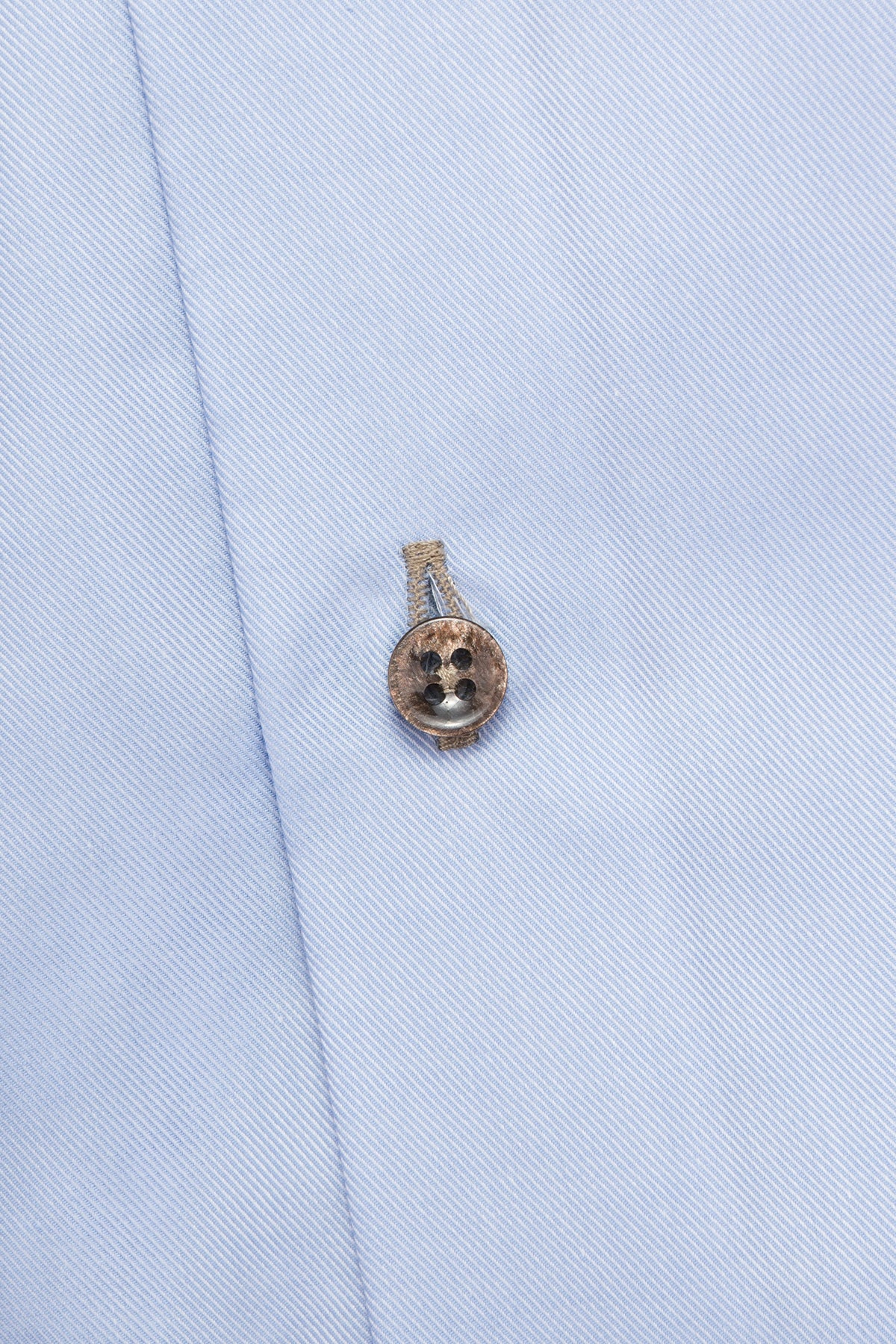Light blue regular fit shirt with contrast details