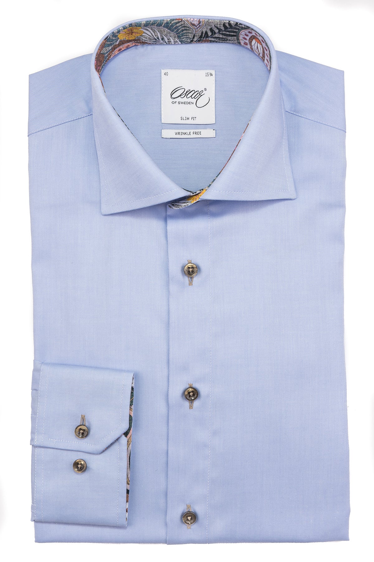 Light blue slim fit shirt with contrast details
