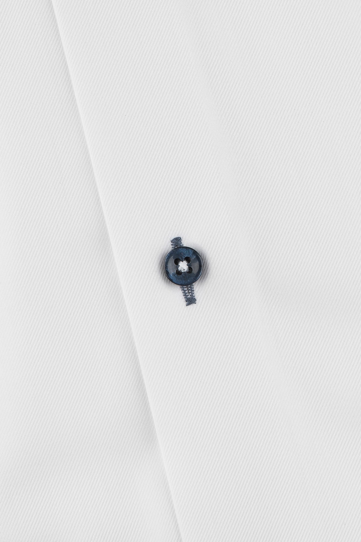 White slim fit shirt with contrast details