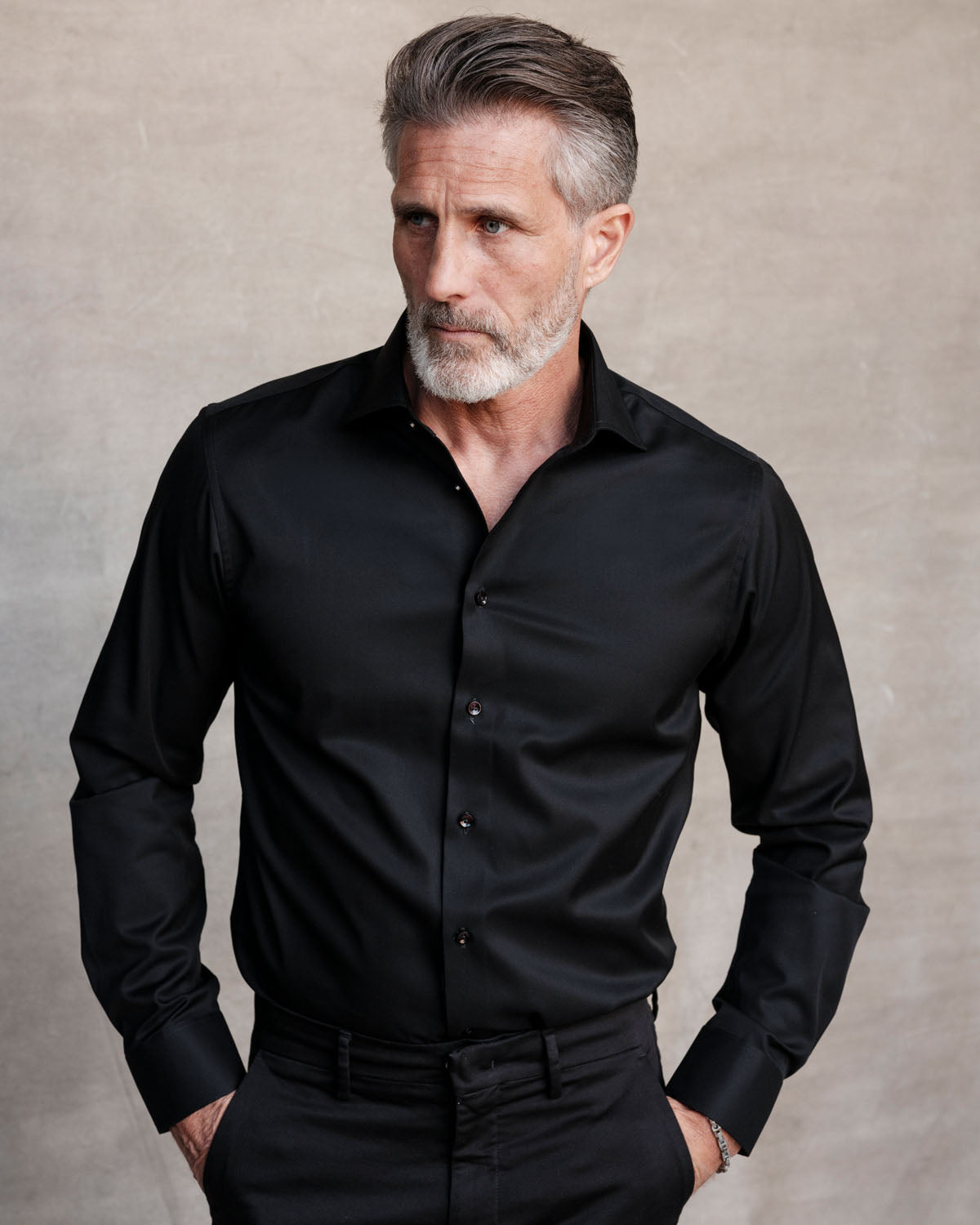 Black shirt regular fit