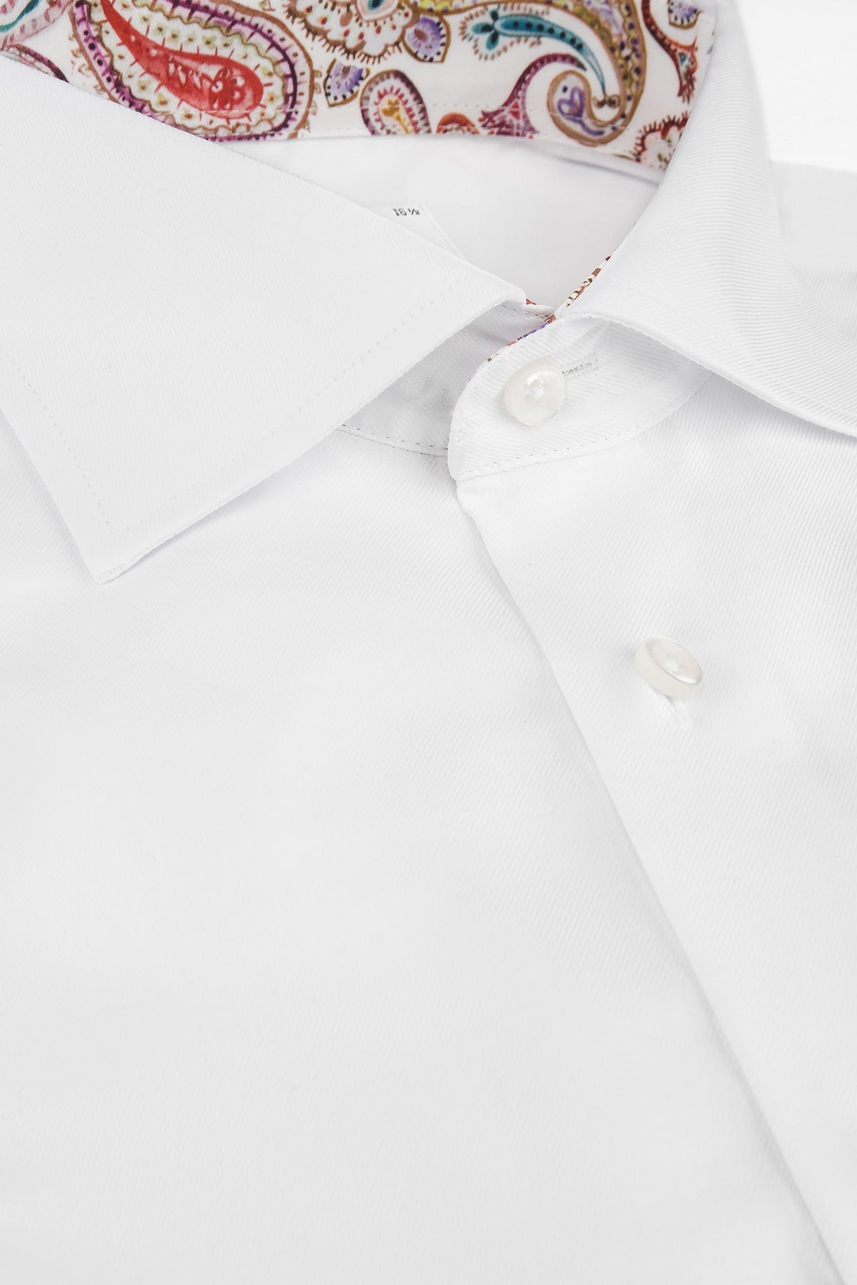 White regular fit shirt with extra long sleeves and contrast details