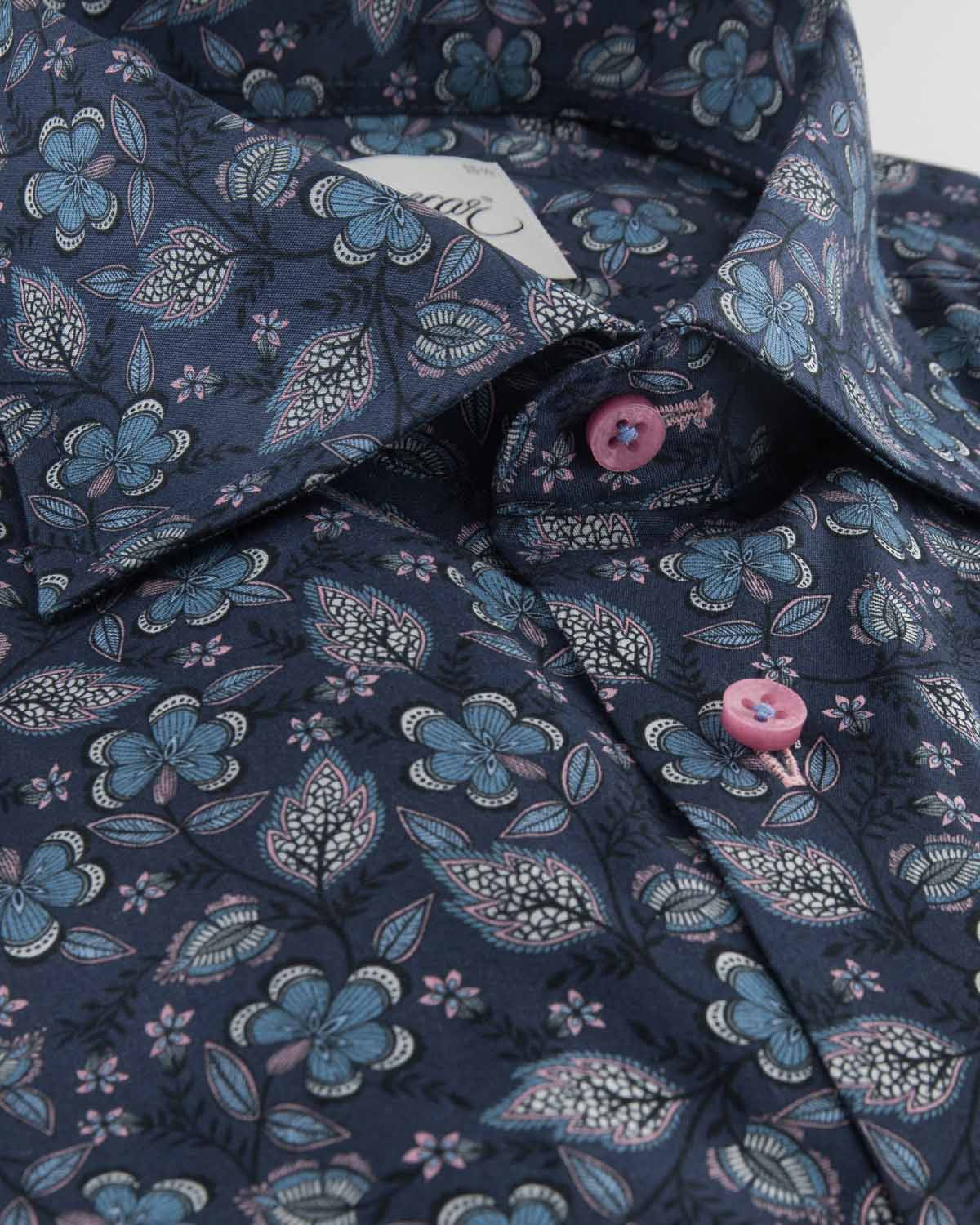 Mörkblå blommig skjorta regular fit