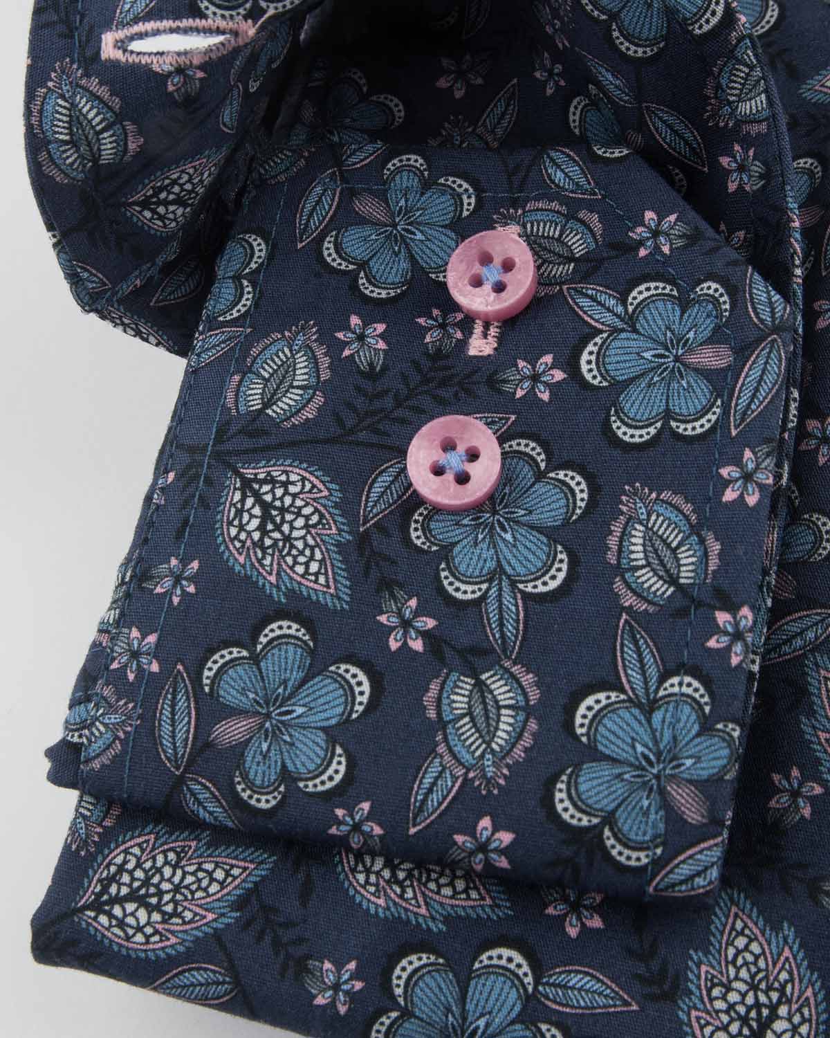Mörkblå blommig skjorta regular fit
