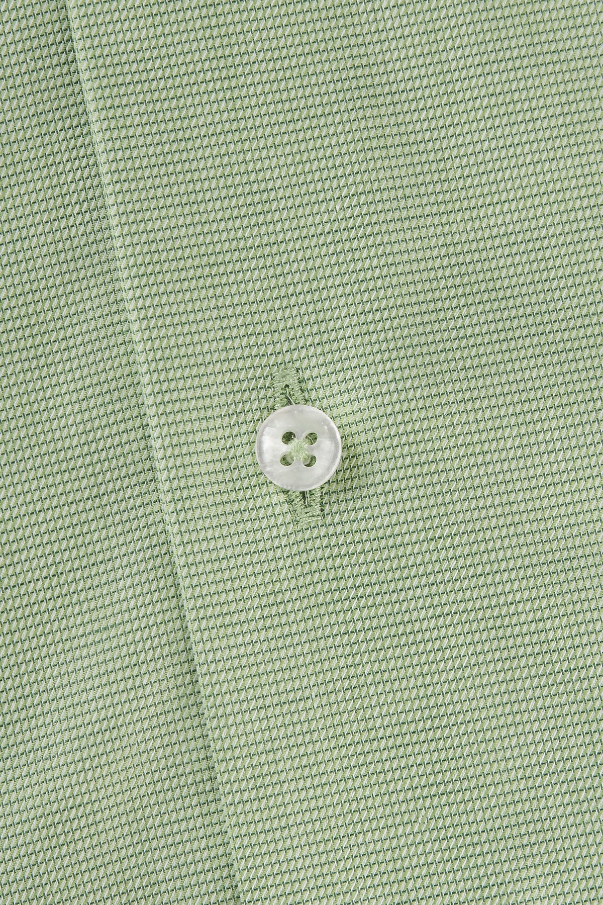 Green regular fit shirt with contrast details