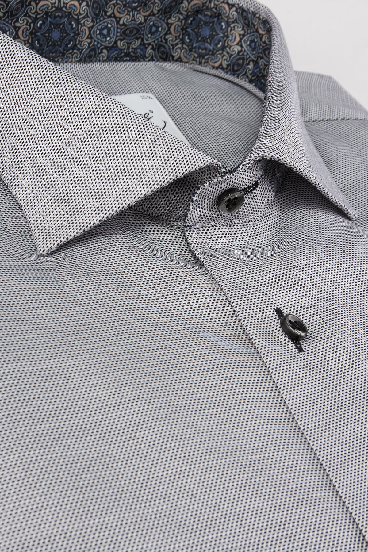 Grey regular fit shirt with contrast details
