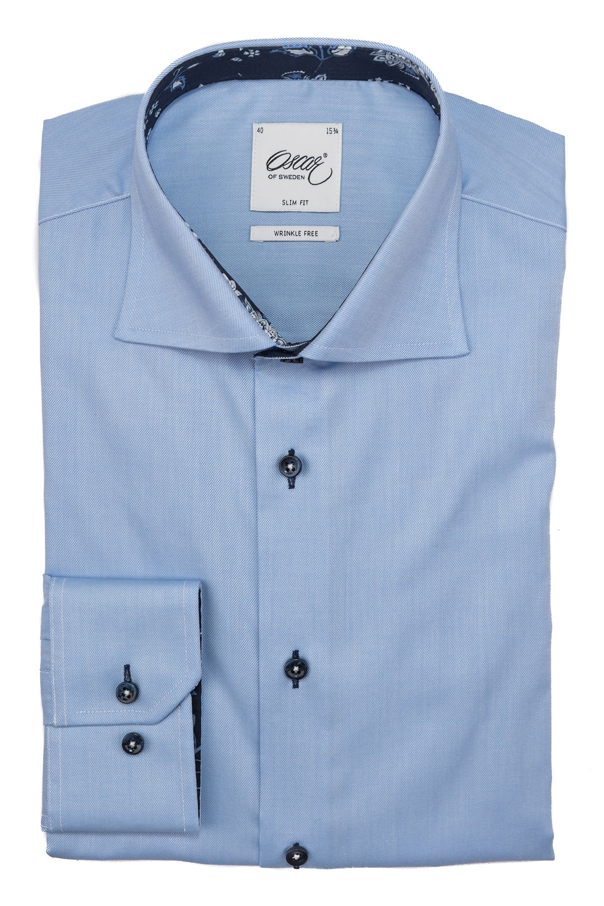 Light blue slim fit shirt with contrast details